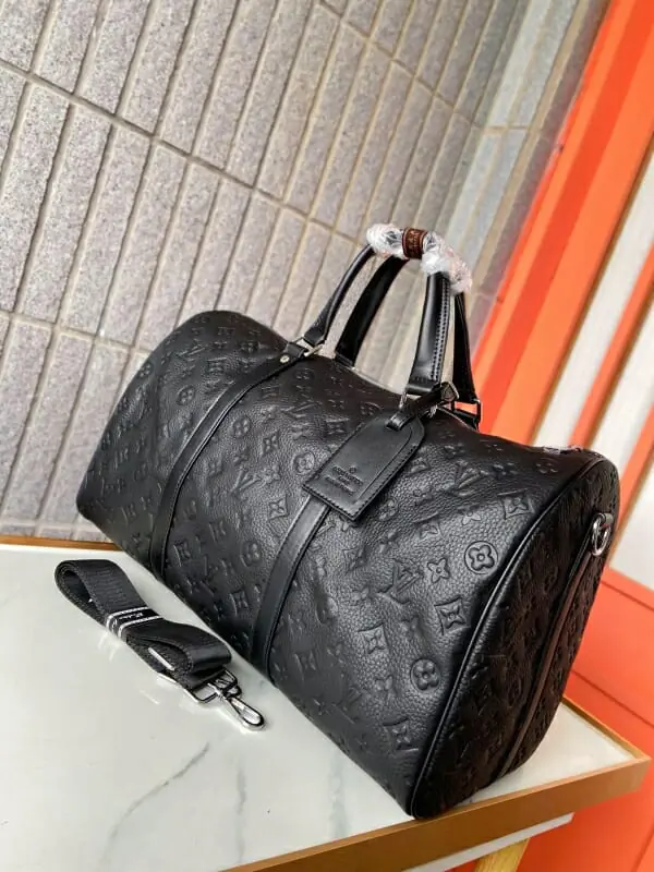 louis vuitton sac de voyage s_124aa452